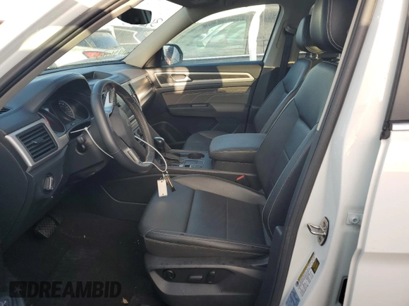 2021 Volkswagen Atlas SE z VIN 1V2DP2CA8MC562311, wystawiony jako Copart lot #76191734 z przebiegiem 34 756 mil mil oraz Szkoda całkowita • Salvage title. Historia ofert i sprzedaży dostępna na DreamBid. Obrazek 7.