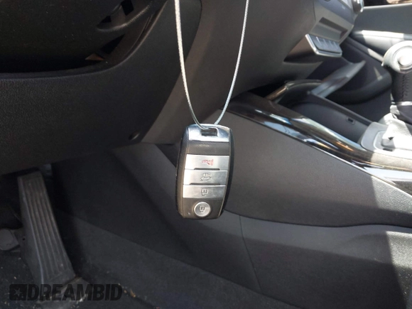 2017 Kia Sorento EX V6 with VIN 5XYPH4A5XHG290228, listed as a IAAI auction lot 41791814 with 73,185 mi miles. Bid and sale history available at carsss.com. Image 11.