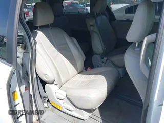 2013 Toyota Sienna XLE AAS with VIN 5TDYK3DC9DS292737, listed as a IAAI auction lot 42160582 with 200,321 mi miles and . Bid and sale history available at DreamBid. Image 8.