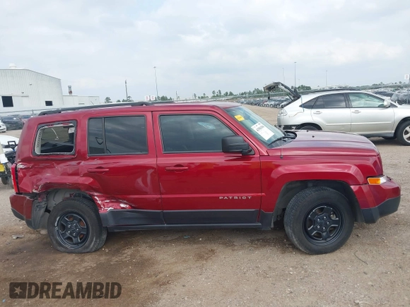 2016 Jeep Patriot Sport z VIN 1C4NJPBB4GD777312, wystawiony jako IAAI lot #41906384 z przebiegiem 154 751 mil mil oraz . Historia ofert i sprzedaży dostępna na DreamBid. Obrazek 13.