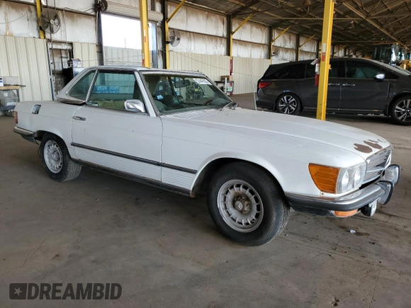 1973 Mercedes-Benz SL with VIN 10704412010908, listed as a Copart auction lot 57447935 with 244,991 mi miles and Clean title. Bid and sale history available at DreamBid. Image 4.