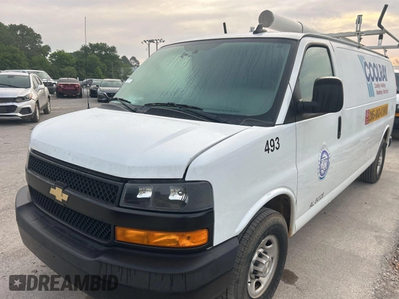 2021 Chevrolet Express Cargo with VIN 1GCWGBFP6M1146912, listed as a IAAI auction lot 42621027 with 118,016 mi miles and . Bid and sale history available at DreamBid. Image 1.
