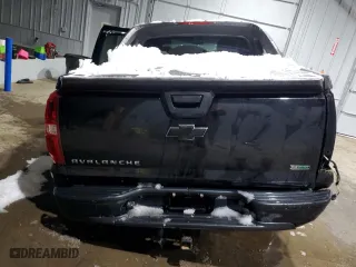 2010 Chevrolet Avalanche LS with VIN 3GNVKEE04AG221577, listed as a Copart auction lot 42421745 with 0 mi miles and Salvage Title. Bid and sale history available at carsss.com. Image 6.