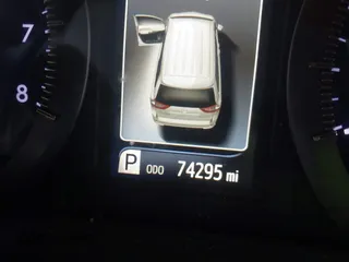 2017 Toyota Sienna XLE Auto Access Seat with VIN 5TDYZ3DC9HS818821, listed as a IAAI auction lot 41505304 with 74,295 mi miles. Bid and sale history available at carsss.com. Image 15.