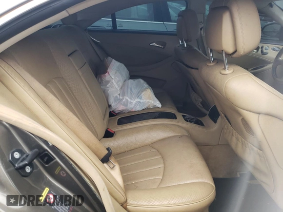 2008 Mercedes-Benz CLS-Class 5.5L with VIN WDDDJ72X18A122623, listed as a Copart auction lot 79947294 with 0 mi miles and Non Repairable. Bid and sale history available at carsss.com. Image 10.
