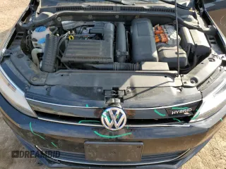 2014 Volkswagen Jetta Hybrid SE with VIN 3VW637AJ3EM291418, listed as a Copart auction lot 75678204 with 221,750 mi miles and Salvage title. Bid and sale history available at DreamBid. Image 12.