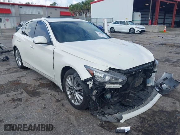 2021 Infiniti Q50 Luxe z VIN JN1EV7BP7MM701341, wystawiony jako IAAI lot #42482824 z przebiegiem 71 146 mil mil oraz . Historia ofert i sprzedaży dostępna na DreamBid. Obrazek 1.