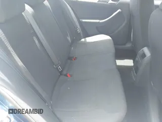 2015 Volkswagen Jetta SE с VIN 3VWD07AJXFM285827, выставлен на аукционе IAAI как лот 42325223 с пробегом 148 225 миль миль и . История ставок и продаж доступна на DreamBid. Изображение 8.