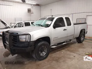 2013 GMC Sierra 1500 SLE with VIN 1GTR2VE72DZ328509, listed as a IAAI auction lot 42007988 with 170,000 mi miles and . Bid and sale history available at DreamBid. Image 2.