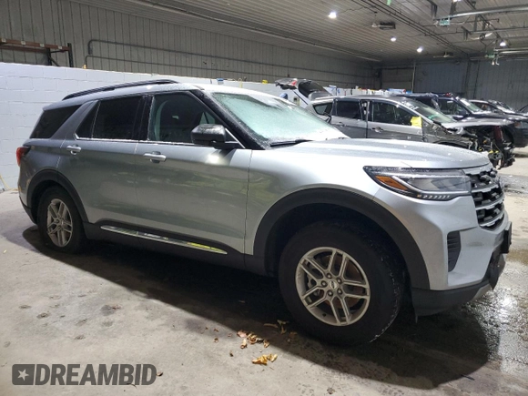 2025 Ford Explorer Active z VIN 1FMUK8DH2SGA43142, wystawiony jako Copart lot #87353534 z przebiegiem 8 355 mil mil oraz Szkoda całkowita • Salvage title. Historia ofert i sprzedaży dostępna na DreamBid. Obrazek 4.
