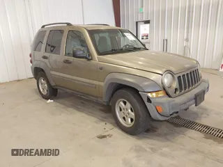2005 Jeep Liberty Sport with VIN 1J4GL48K85W717487, listed as a IAAI auction lot 42082744 with 103,888 mi miles. Bid and sale history available at carsss.com. Image 1.