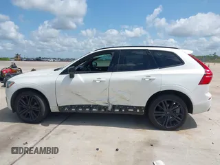 2020 Volvo XC60 R-Design with VIN YV4102DM6L1517568, listed as a IAAI auction lot 42383551 with 68,879 mi miles and . Bid and sale history available at DreamBid. Image 14.