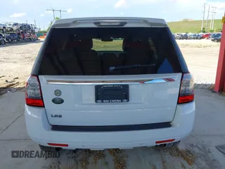 2011 Land Rover LR2 HSE with VIN SALFR2BN5BH268155, listed as a IAAI auction lot 42418895 with 91,566 mi miles and . Bid and sale history available at DreamBid. Image 16.