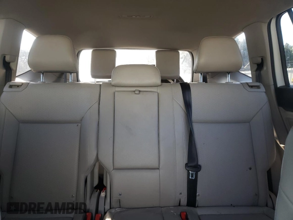 2018 Volkswagen Atlas SE with VIN 1V2FR2CA6JC584015, listed as a Copart auction lot 42130835 with 130,598 mi miles and Salvage title. Bid and sale history available at DreamBid. Image 10.