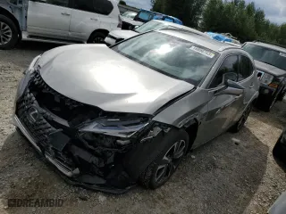 2022 Lexus UX with VIN JTHP9JBH2N2062068, listed as a Copart auction lot 59896763 with 23,418 mi miles. Bid and sale history available at carsss.com. Image 1.