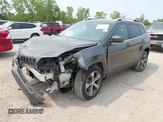 2020 Jeep Cherokee Limited z VIN 1C4PJLDB3LD614479, wystawiony jako IAAI lot #42363037 z przebiegiem 100 767 mil mil oraz . Historia ofert i sprzedaży dostępna na DreamBid. Obrazek 18.