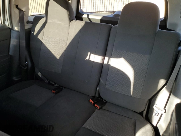 2011 Jeep Patriot Sport z VIN 1J4NT1GB1BD216200, wystawiony jako Copart lot #88791135 z przebiegiem Nie podano mil oraz Czysty tytuł • Clean title. Historia ofert i sprzedaży dostępna na DreamBid. Obrazek 10.