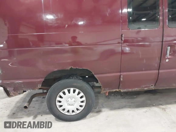 2008 Ford Econoline Cargo Commercial with VIN 1FTNE24W08DA96699, listed as a IAAI auction lot 42023339 with 256,667 mi miles and . Bid and sale history available at carsss.com. Image 13.