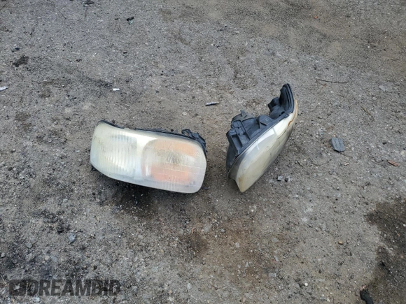 2004 Ford Escape XLT с VIN 1FMCU93184KA46160, выставлен на аукционе Copart как лот 75586163 с пробегом 172 149 миль миль и Списание • Salvage title. История ставок и продаж доступна на DreamBid. Изображение 14.