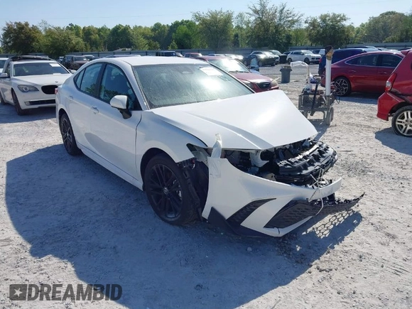 2025 Toyota Camry LE with VIN 4T1DAACK0SU551828, listed as a IAAI auction lot 41823385 with Not Provided miles and . Bid and sale history available at DreamBid. Image 1.