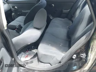 2011 Nissan Versa 1.6 с VIN 3N1CC1AP8BL392420, выставлен на аукционе IAAI как лот 42816084 с пробегом 222 601 миль миль и . История ставок и продаж доступна на DreamBid. Изображение 8.