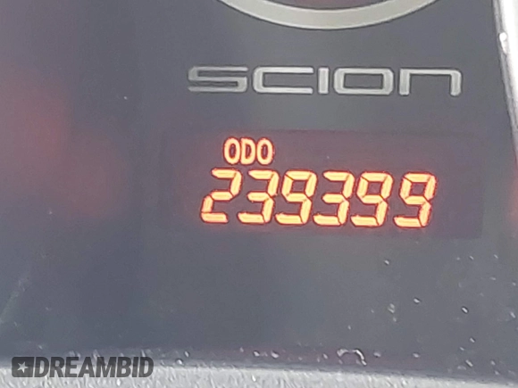 2014 Scion tC z VIN JTKJF5C76E3078256, wystawiony jako IAAI lot #42437930 z przebiegiem 239 399 mil mil oraz . Historia ofert i sprzedaży dostępna na DreamBid. Obrazek 15.