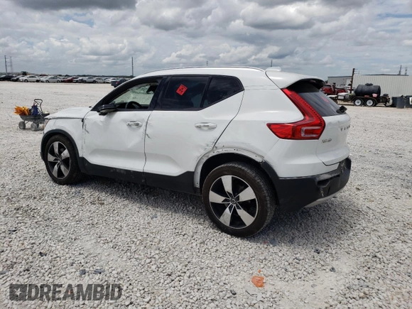 2020 Volvo XC40 Momentum with VIN YV4162UK3L2289293, listed as a Copart auction lot 58990463 with 40,269 mi miles and . Bid and sale history available at DreamBid. Image 2.