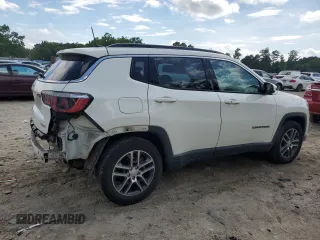 2019 Jeep Compass Altitude with VIN 3C4NJCBB0KT692494, listed as a Copart auction lot 60972975 with 75,517 mi miles and Salvage title. Bid and sale history available at DreamBid. Image 3.