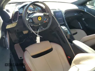 2022 Ferrari Roma z VIN ZFF98RNA5N0269013, wystawiony jako Copart lot #44682265 z przebiegiem 4360 mil mil oraz Nie do naprawy. Historia ofert i sprzedaży dostępna na DreamBid. Obrazek 8.