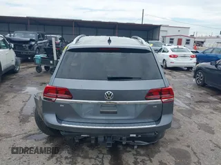 2019 Volkswagen Atlas SE with VIN 1V2WR2CA5KC514748, listed as a IAAI auction lot 42367164 with 57,827 mi miles and . Bid and sale history available at DreamBid. Image 16.