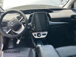 2017 Toyota Prius Plus с VIN JTDKARFP1H3005961, выставлен на аукционе Copart как лот 62180305 с пробегом 143 492 миль миль и Списание • Salvage title. История ставок и продаж доступна на DreamBid. Изображение 9.