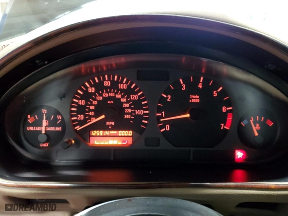 1996 BMW 3-Series Z3 with VIN 4USCH7329TLB70854, listed as a Copart auction lot 83287764 with 125,914 mi miles and Salvage Title. Bid and sale history available at carsss.com. Image 9.