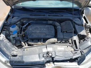 2014 Volkswagen Jetta SE with VIN 3VWD17AJ2EM314622, listed as a IAAI auction lot 42358394 with 105,654 mi miles and . Bid and sale history available at DreamBid. Image 10.