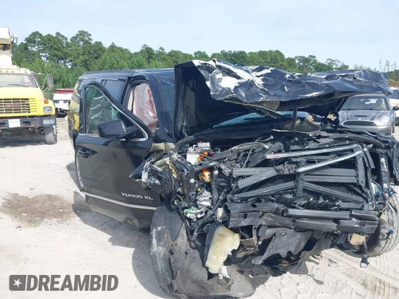 2019 GMC Yukon XL SLT with VIN 1GKS2GKCXKR359166, listed as a IAAI auction lot 40546837 with Not provided miles and . Bid and sale history available at DreamBid. Image 1.