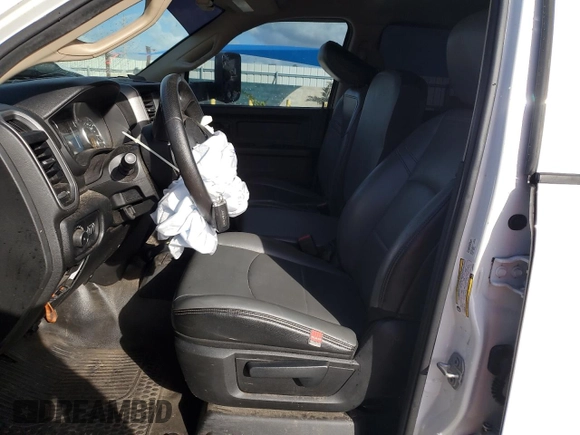 2020 Ram 2500 Tradesman with VIN 3C6UR5HJ7LG248383, listed as a Copart auction lot 83385054 with 55,688 mi miles and Non Repairable. Bid and sale history available at carsss.com. Image 7.