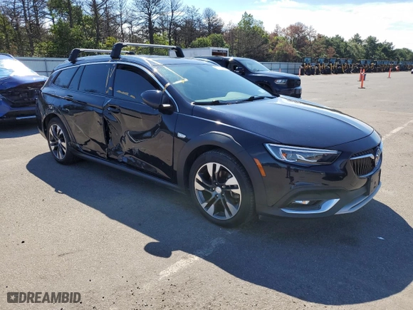 2019 Buick Regal TourX Essence with VIN W04GV8SX8K1013918, listed as a Copart auction lot 67630864 with NaN miles and Salvage Title. Bid and sale history available at carsss.com. Image 4.