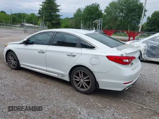 2015 Hyundai Sonata Sport with VIN 5NPE34AB1FH193503, listed as a IAAI auction lot 42195408 with 117,677 mi miles and . Bid and sale history available at carsss.com. Image 3.