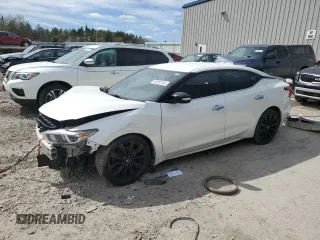 2017 Nissan Maxima SV with VIN 1N4AA6AP0HC391439, listed as a Copart auction lot 55260765 with 61,995 mi miles and Salvage Title. Bid and sale history available at carsss.com. Image 1.