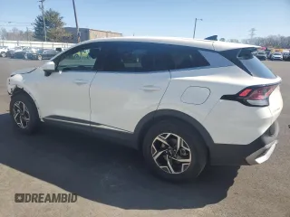2024 Kia Sportage LX with VIN KNDPU3DF7R7269555, listed as a Copart auction lot 52413855 with 31,457 mi miles and Non Repairable. Bid and sale history available at carsss.com. Image 2.