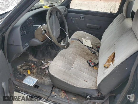 1994 Toyota Pickup with VIN JT4RN81A1R5184105, listed as a Copart auction lot 64042715 with 255,710 mi miles and Clean title. Bid and sale history available at DreamBid. Image 7.
