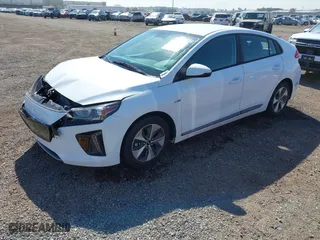 2019 Hyundai Ioniq Electric with VIN KMHC75LH8KU048621, listed as a IAAI auction lot 41998284 with 59,780 mi miles. Bid and sale history available at carsss.com. Image 2.