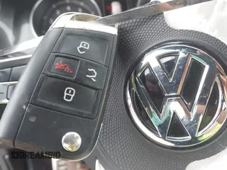 2017 Volkswagen Golf GTI S with VIN 3VW547AU5HM065033, listed as a IAAI auction lot 41461817 with 114,879 mi miles. Bid and sale history available at carsss.com. Image 11.