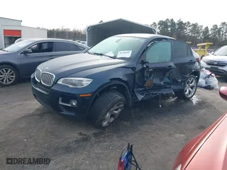 2013 BMW X6 xDrive50i with VIN 5UXFG8C57DL592351, listed as a IAAI auction lot 40980093 with NaN miles. Bid and sale history available at carsss.com. Image 17.