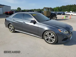 2016 Mercedes-Benz E 350 Sport with VIN WDDHF5KBXGB185868, listed as a Copart auction lot 54947285 with 65,216 mi miles and Salvage title. Bid and sale history available at DreamBid. Image 4.