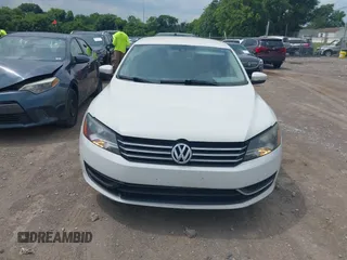 2014 Volkswagen Passat Wolfsburg Edition с VIN 1VWAS7A35EC101618, выставлен на аукционе IAAI как лот 42682368 с пробегом 187 862 миль миль и . История ставок и продаж доступна на DreamBid. Изображение 6.