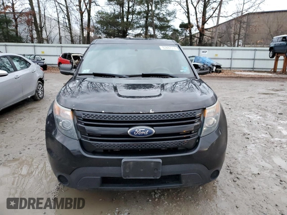 2013 Ford Utility Police Interceptor with VIN 1FM5K8AR8DGB79117, listed as a Copart auction lot 83887314 with 215,809 mi miles and Clean Title. Bid and sale history available at carsss.com. Image 5.