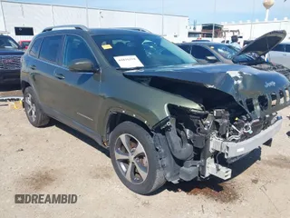2019 Jeep Cherokee Limited with VIN 1C4PJMDX2KD225218, listed as a IAAI auction lot 41816358 with 90,744 mi miles. Bid and sale history available at carsss.com. Image 1.