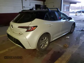 2022 Toyota Corolla Hatchback SE with VIN JTNB4MBE6N3161693, listed as a Copart auction lot 76514463 with 31,437 mi miles. Bid and sale history available at carsss.com. Image 3.