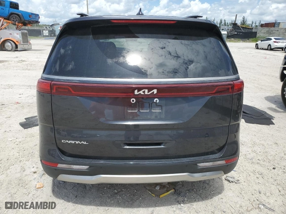 2024 Kia Carnival SX with VIN KNDNE5H37R6331882, listed as a Copart auction lot 70663554 with 21,260 mi miles and Salvage Title. Bid and sale history available at carsss.com. Image 6.