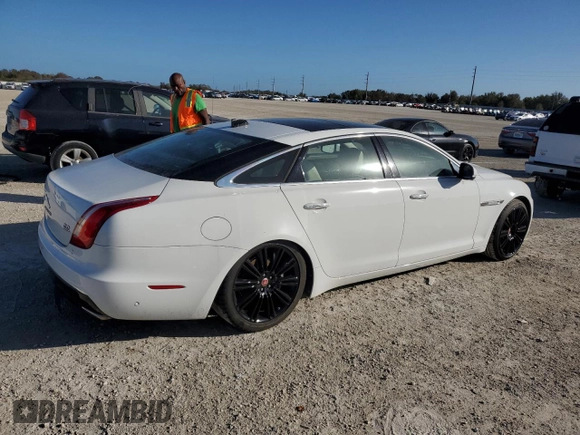 2016 Jaguar XJ Portfolio with VIN SAJWJ2GD5G8V89765, listed as a Copart auction lot 78094584 with Not provided miles and Non repairable. Bid and sale history available at DreamBid. Image 3.